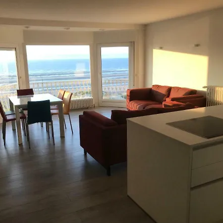 Modern With Stunning Beach Views....